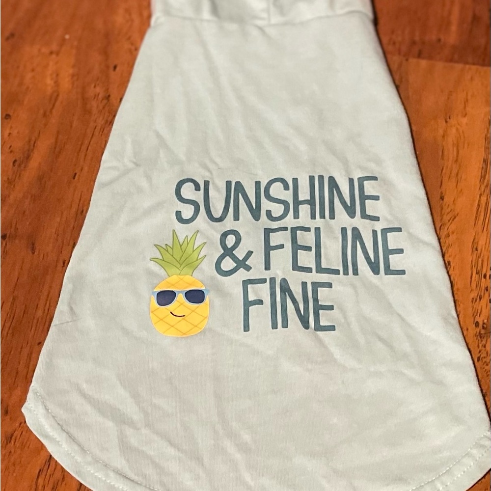 Sunshine & Feline Fine Cat Shirt Size Medium